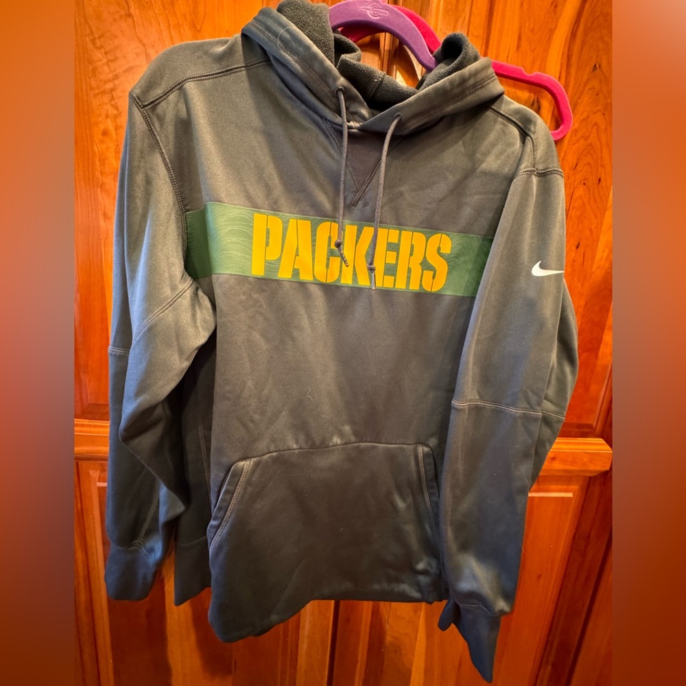 Packers on field apparel hoodie